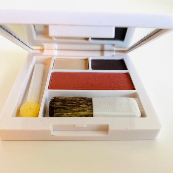 Clinique All About Shadow Duo Neutral Territory Fig Powder Blush Makeup Compact - Picture 3 of 6